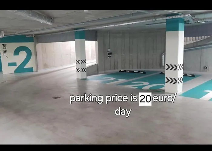 Happy Inn Gold Studio, Self Check-In, Parking In The Underground Garage