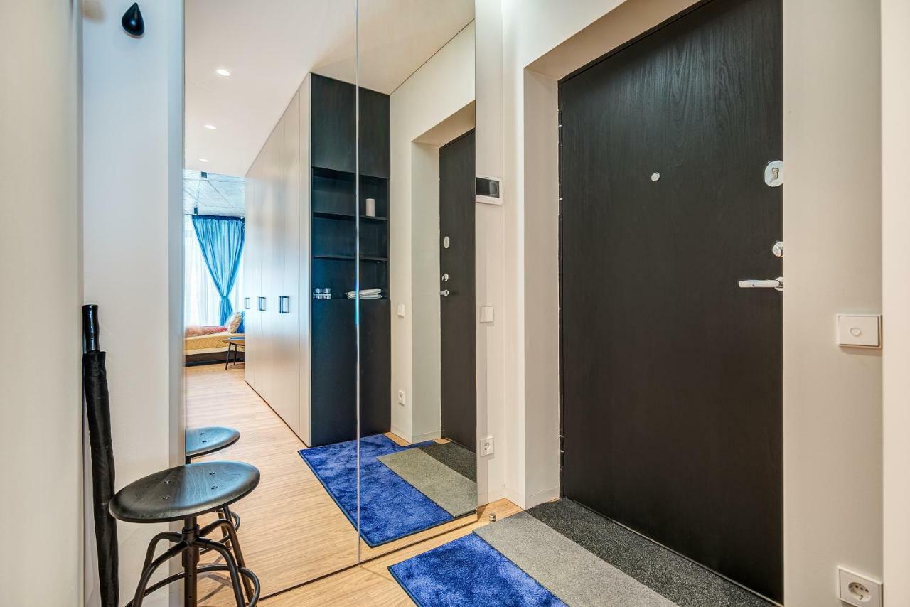 Happy Gold Studio, Self Check-in, Parking In The Underground Garage Appartement VNO